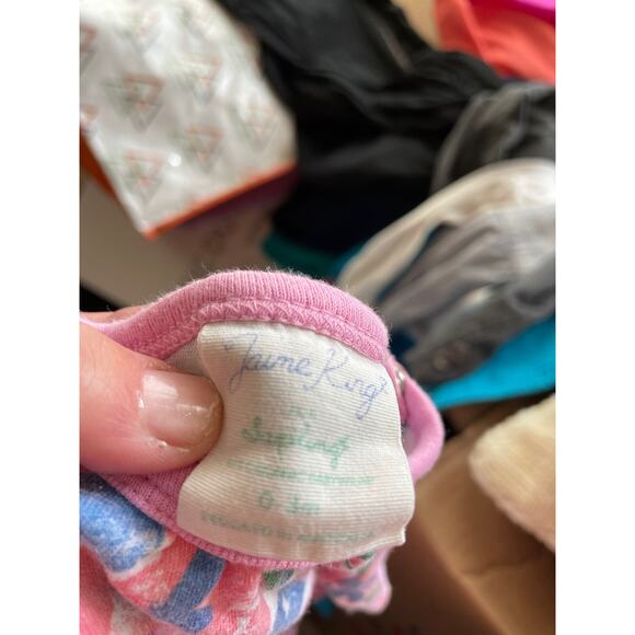 Jaime King Saplings baby girls sz. 0-3 mo. one pc. pink floral romper. Cute, gre - Picture 2 of 8